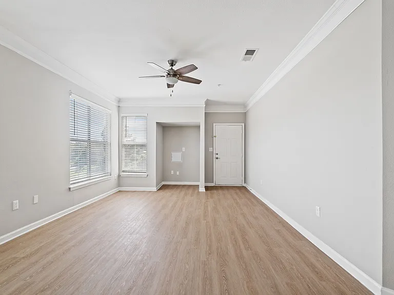 Highlands at Alexander Pointe — Photo 18
