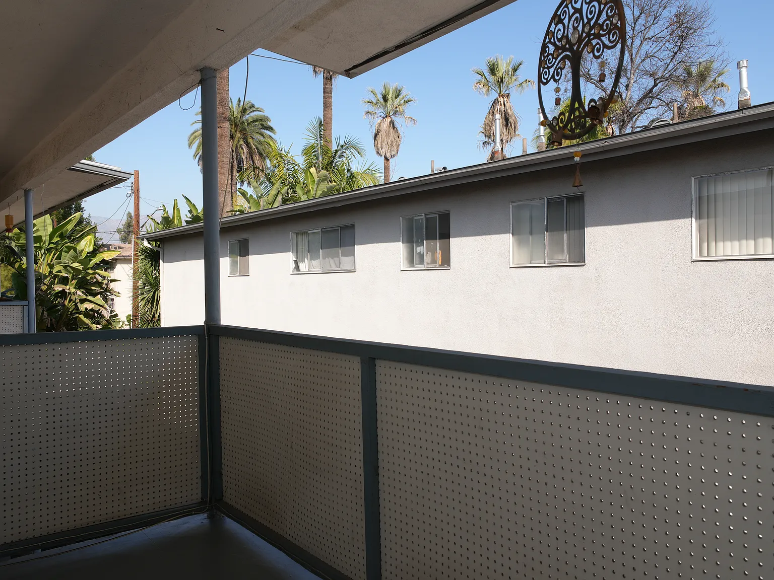2 bed, 850 sqft, $2,550 — Photo 3