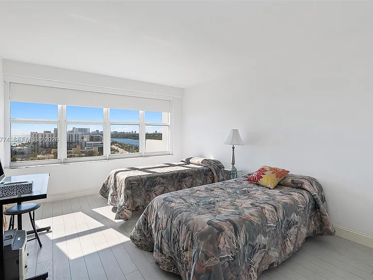 3111 N Ocean Dr #1110 — Photo 11