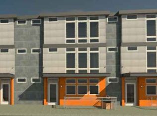 18250 SE Ash St, Portland, OR 97233