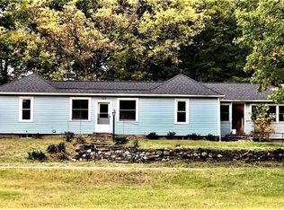 122 Harloff Rd, Honeoye Falls, NY 14472