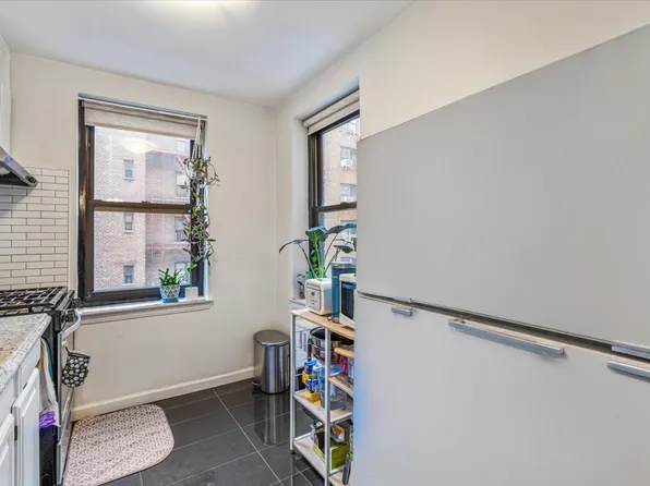 32-42 89th Street image 4 of 20