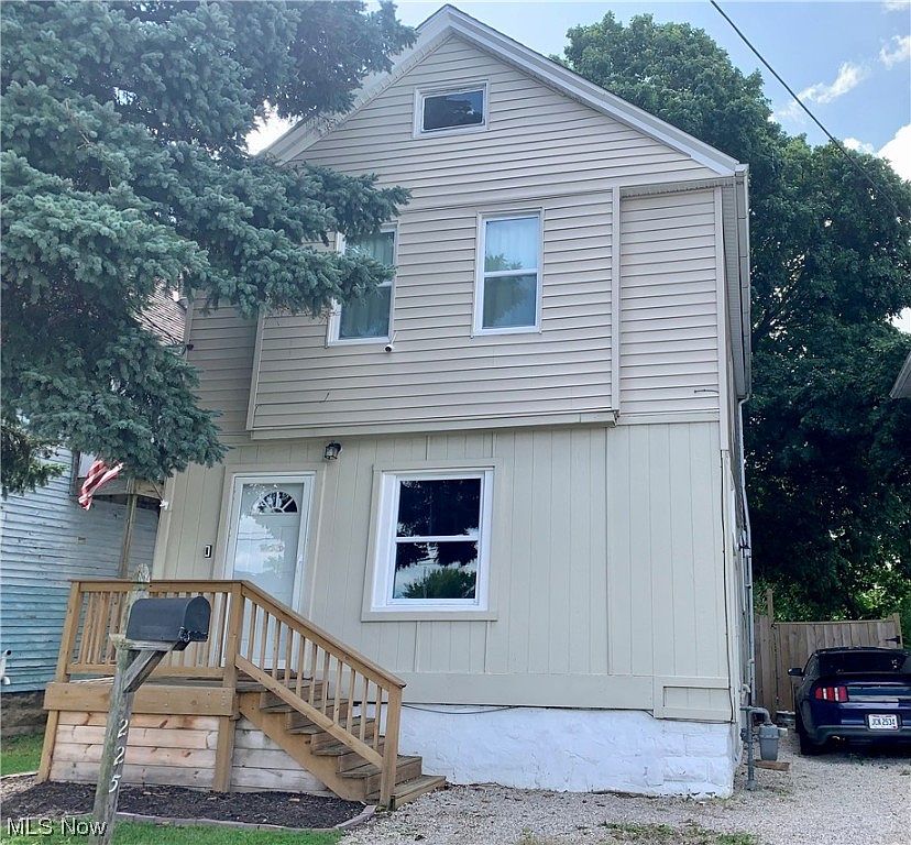 225 Cleveland St, Elyria, OH 44035 MLS 4485491 Zillow