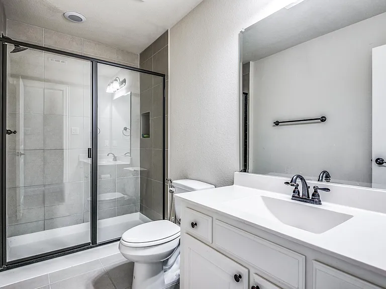 10404 Bartlett Dr — Photo 31