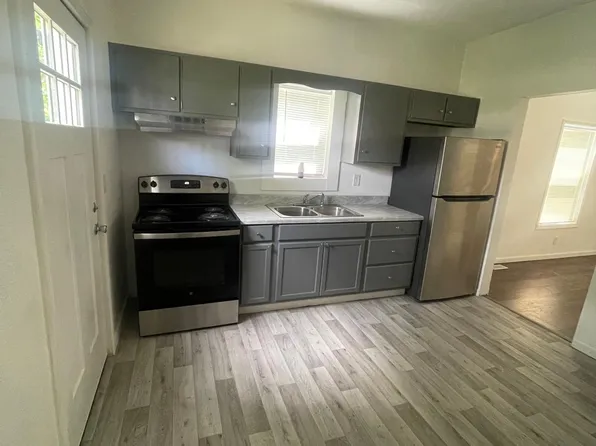 1018 Clark St, New Albany, IN 47150