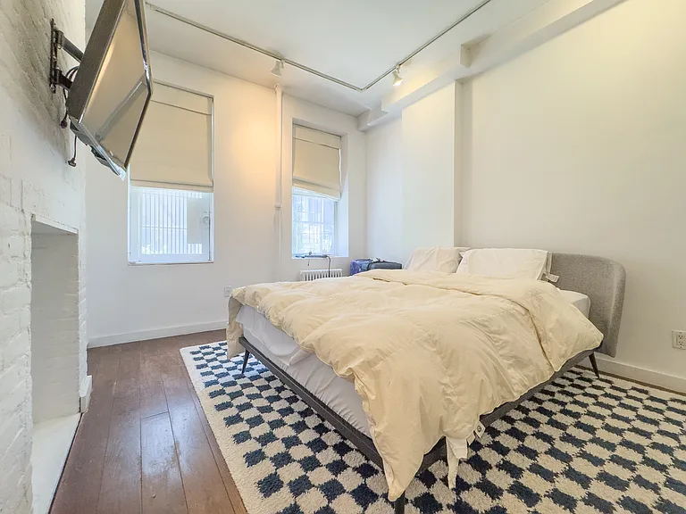 96 E 7th St #2 — Photo 5