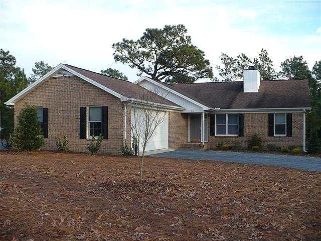 1st image of 70 Surry S Circle