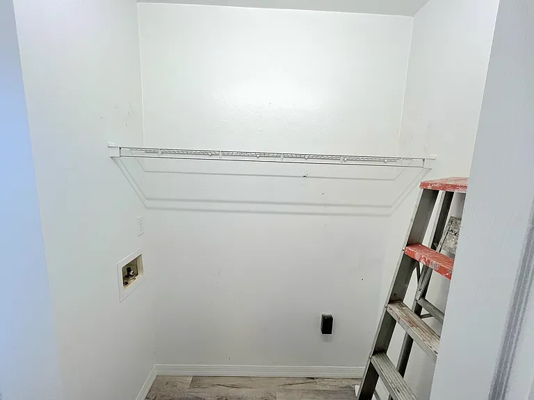 4717 SW 69th Ter — Photo 20