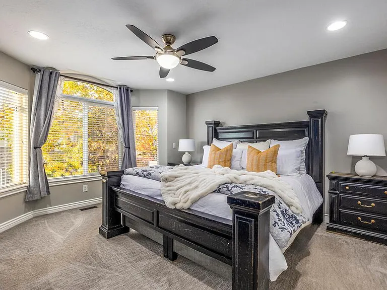 1003 E Fairway Dr — Photo 16