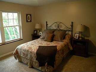 2nd image of 513 Brookstone Cir