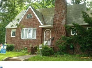 206 W Spring Garden St, Palmyra, NJ 08065