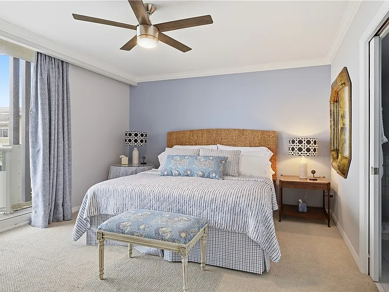 3554 Ocean Drive 703S #403S — Photo 10