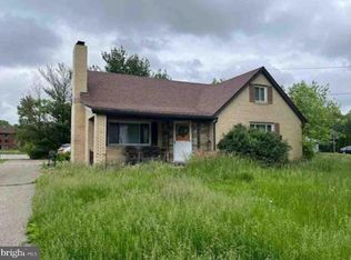 1918 Mercer Ave, Farrell, PA 16121