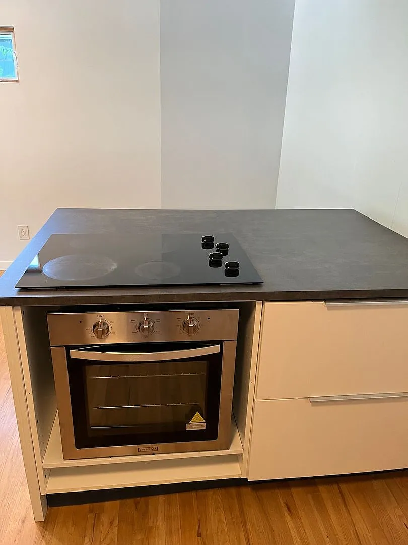 Newly Renovated 2 Bed 1 Bath — Photo 1