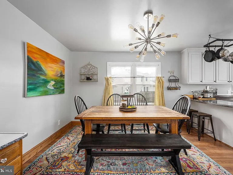 1705 Sherwood Dr — Photo 10