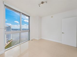 475 Brickell Ave, Miami, FL 33131