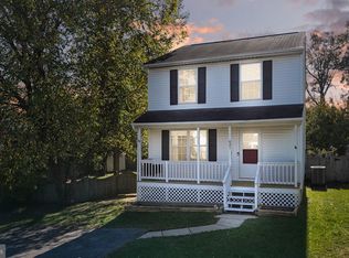 821 205th St, Pasadena, MD 21122