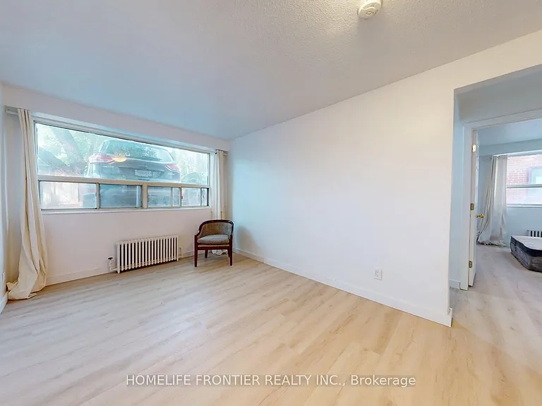 1110 Weston Rd #2 — Photo 2