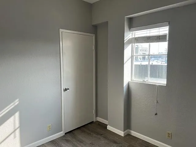817 Main St #7 — Photo 13