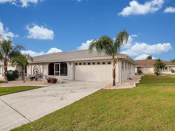 3rd image of 326 Green Manor Dr