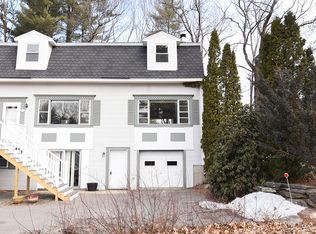 4 Sunset Dr #B, Londonderry, NH 03053
