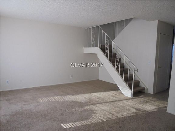 3rd image of 3172 Richford Pl