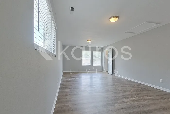 326 Kenneth Blvd NW — Photo 7