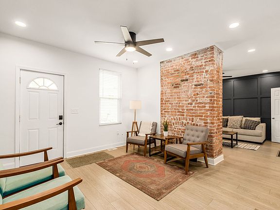 5th image of 575 E Columbus St