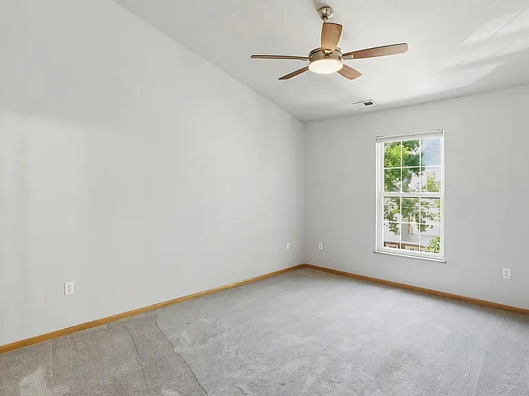 4305 154th St — Photo 13