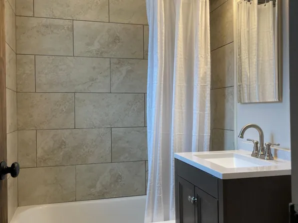 975 Locust St, Reno, NV 89502