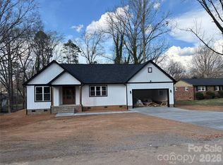 110 Johnson Ln, Cherryville, NC 28021