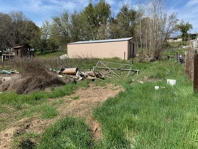 2nd image of 13607 Horseshoe Rd