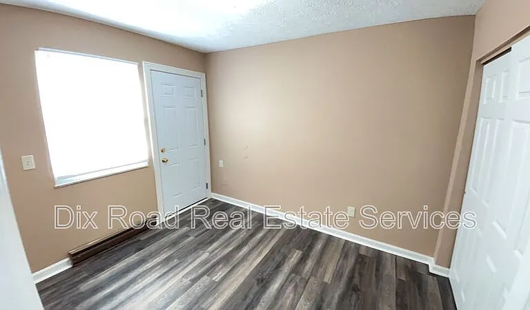 1107 Hunt Ave — Photo 12