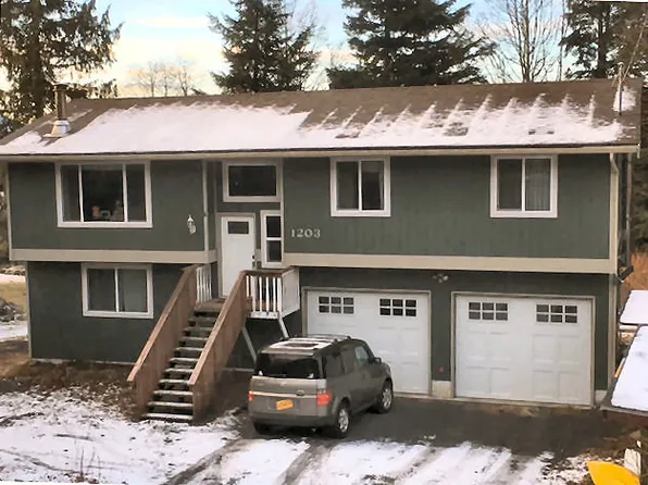 1203 Edgecumbe Dr, Sitka, AK 99835
