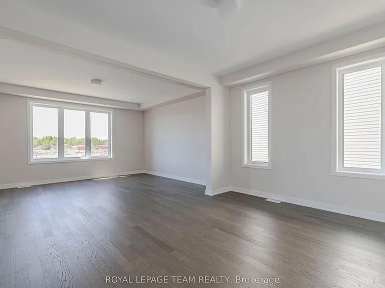 475 Meynell Rd — Photo 7