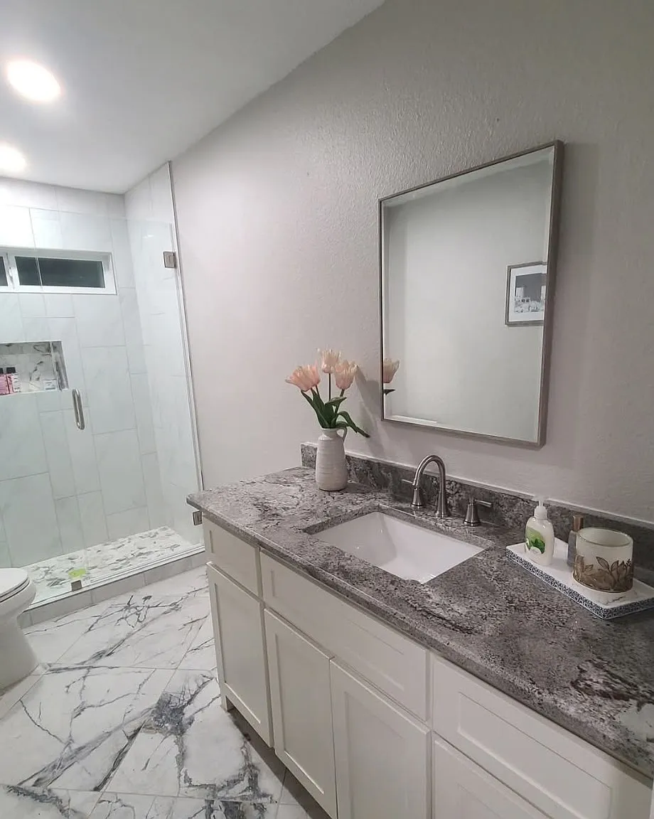 4 bed, 2596 sqft, $3,700 — Photo 3
