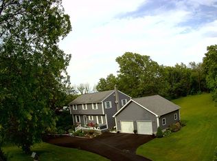 662 Deans Mill Rd, West Coxsackie, NY 12192