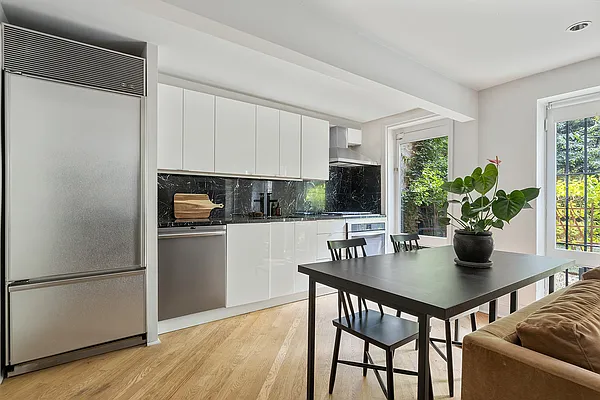 Sold by Compass | media 15