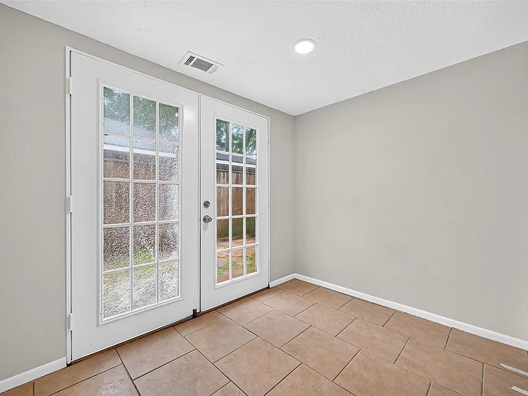 10419 Appleridge Dr — Photo 13