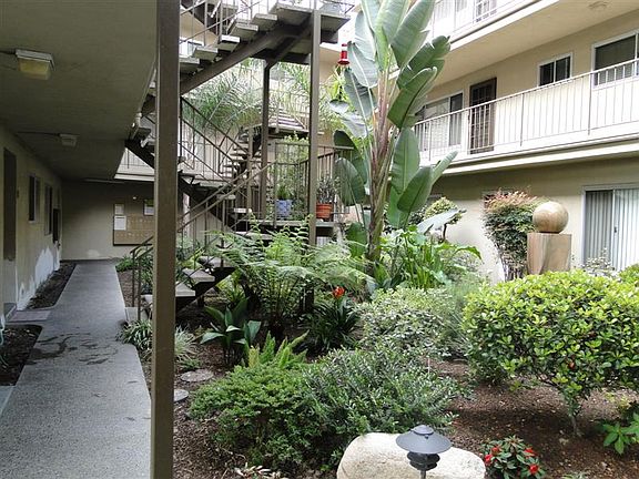 2nd image of 333 Junipero Ave APT 2J