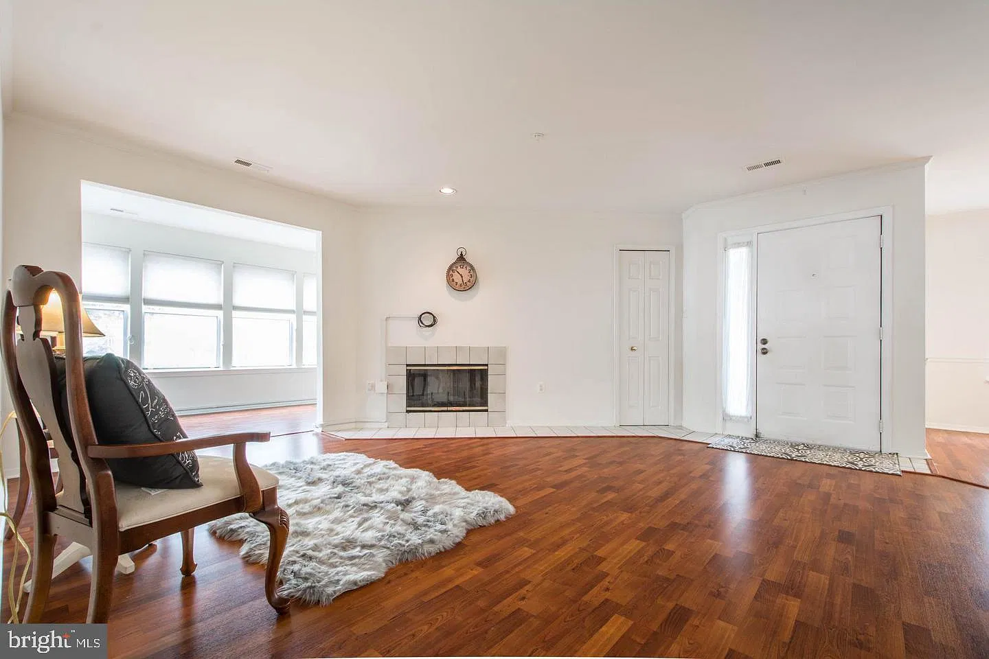 2 bed, 2.0 bath, 1010 sqft, $2,100 — Photo 4