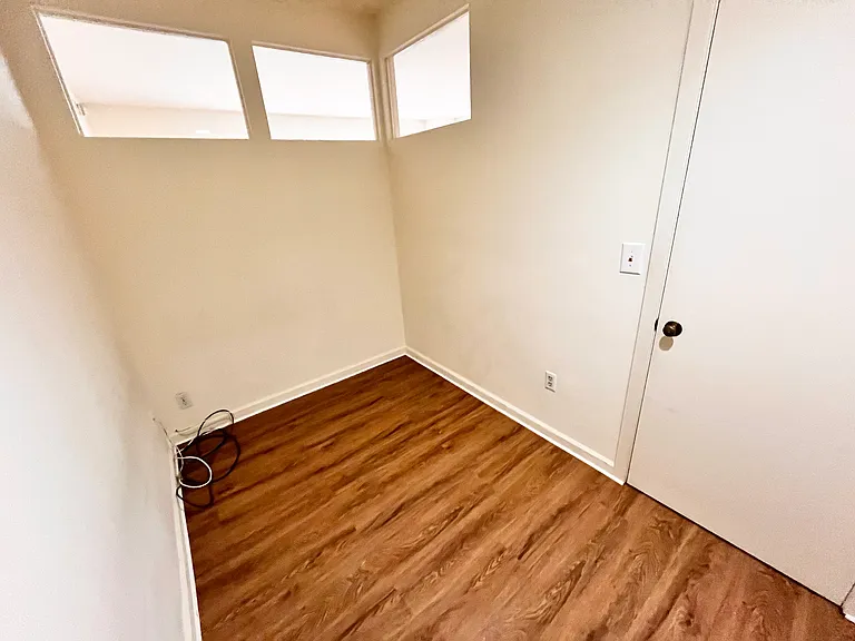 287 Saint John St #2 — Photo 12