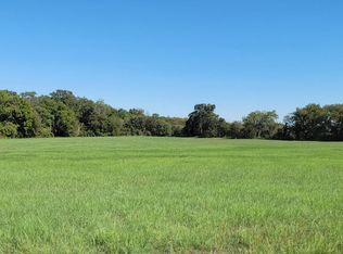 9931 Harmonson Rd, Justin, TX 76247