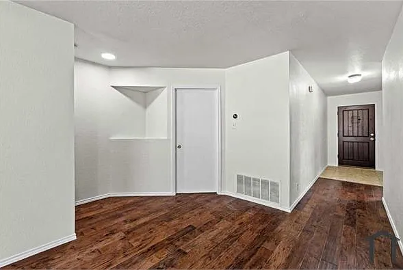 9712 Copper Creek Dr — Photo 14