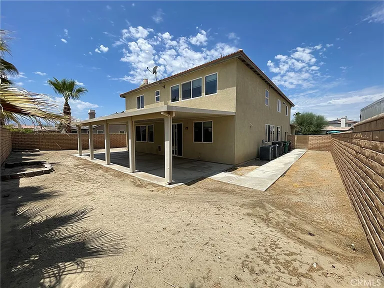 37222 Camden Dr — Photo 6