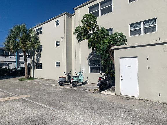 3rd image of 1065 94th St APT 302