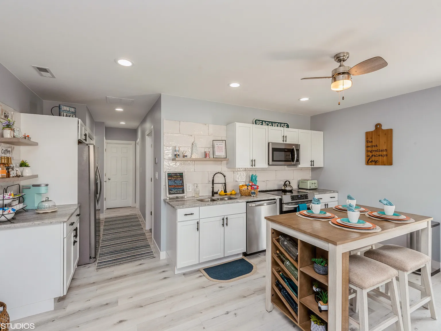 1 bed, $5,370 — Photo 4