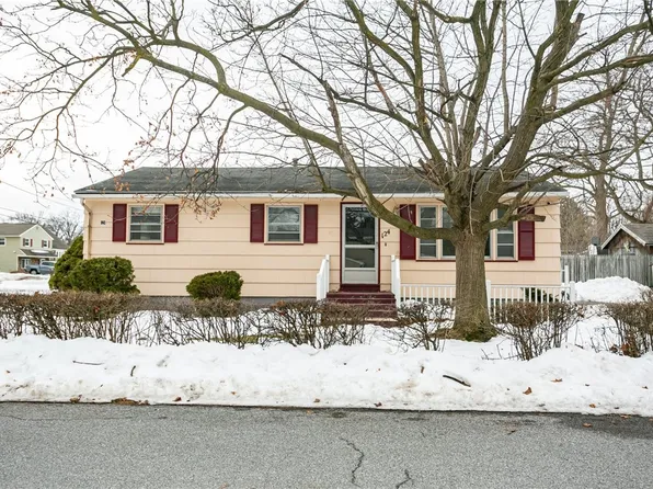 124 Youngs Ave, Rochester, NY 14606