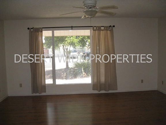 4th image of 8420 E Holly St