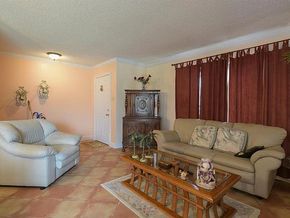 5th image of 1707 Shannon Dr